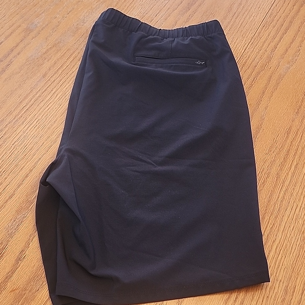 Greg Norman Collection Men's Black Athletic Shorts - Picture 11 of 12